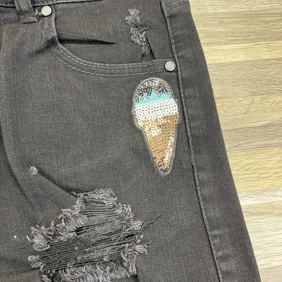 Black Label C’est Toi Girls Destroyed Shorts NWT Size S - A107/108 - Picture 4 of 8